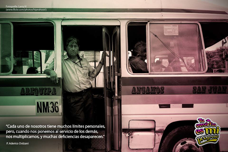 línea 9 lima peru video Videoarte bus Transport Poorness Poverty pobreza histories people trip Travel videoart
