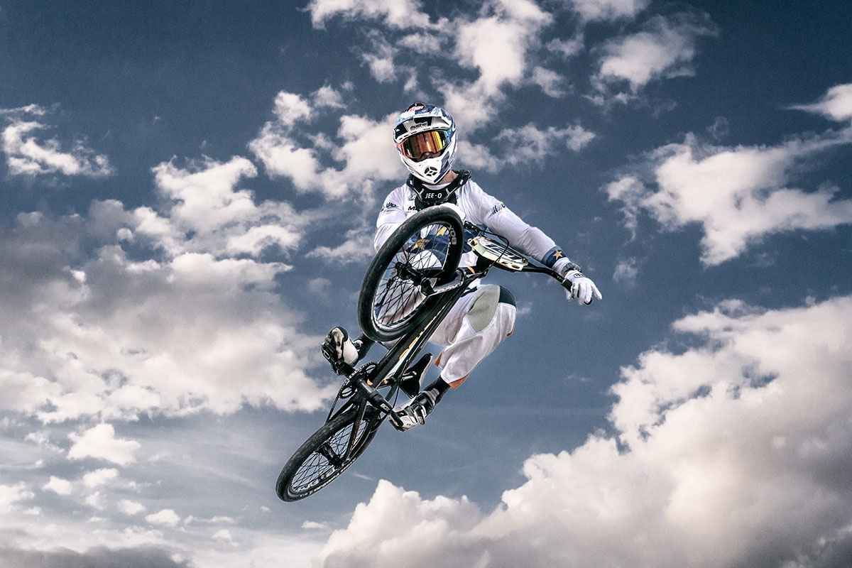 bmx sports racetrack reinierbergsma lightroom profoto Helmet cross clouds retouche