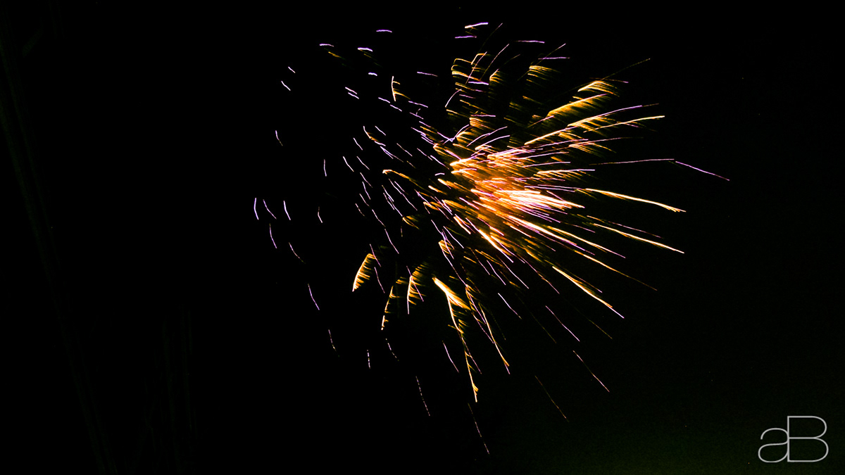 fireworks green new year's eve Nye