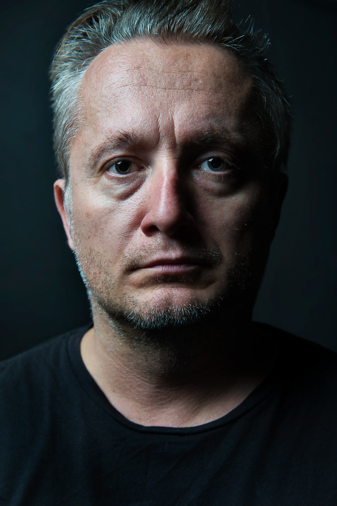 kabaret KMN Moralnego Niepokoju polska portrait Portret bartek Furdal editorial Celebrity photographer