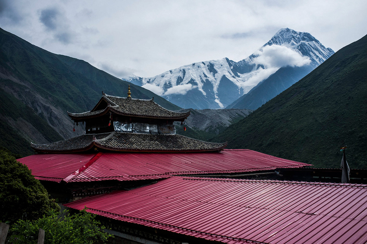 china Sichuan Travel Documentary  mountain hiking camping trekking