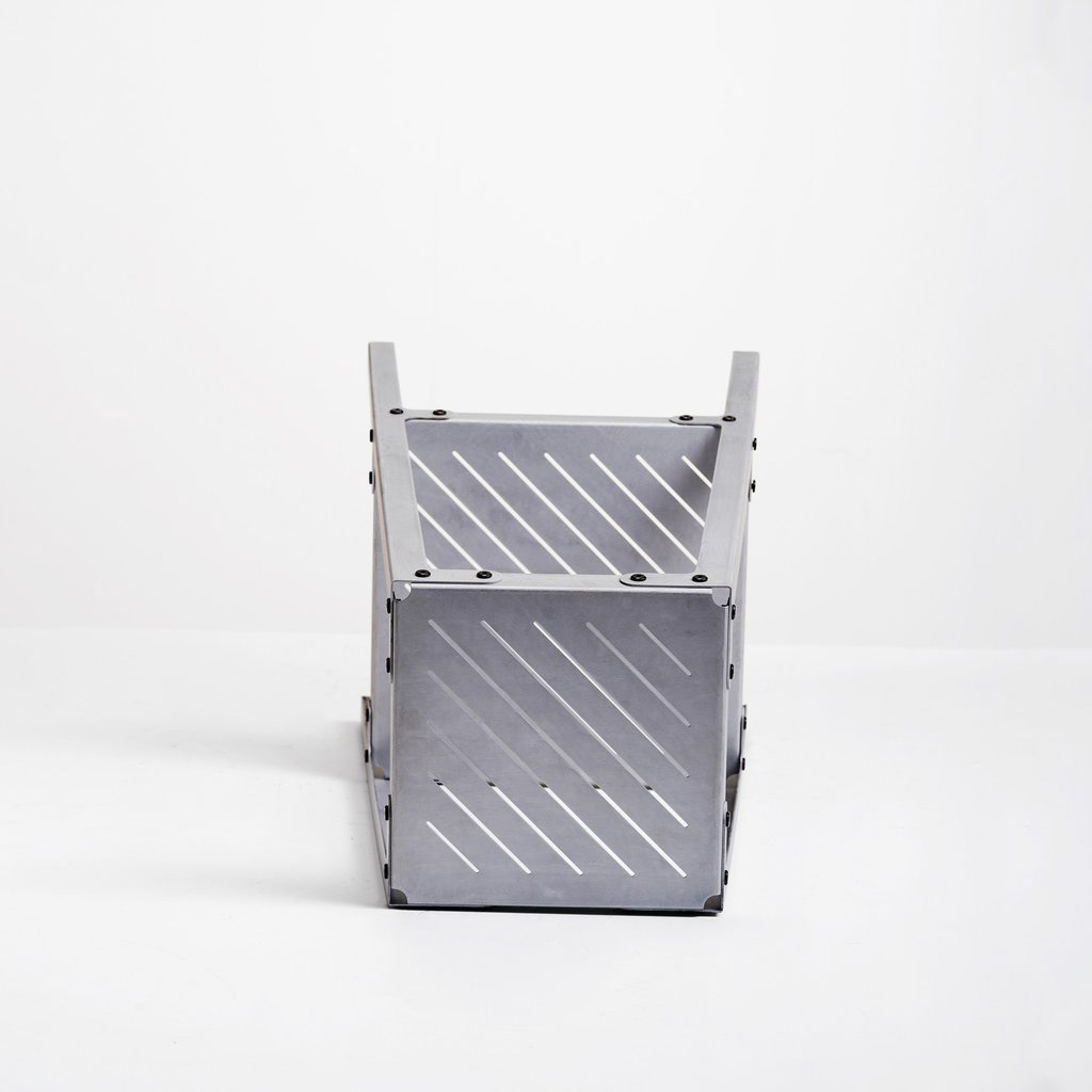aluminium bar stool lightweight sheetmetal edgy flatpack knockdown clean nordic spin