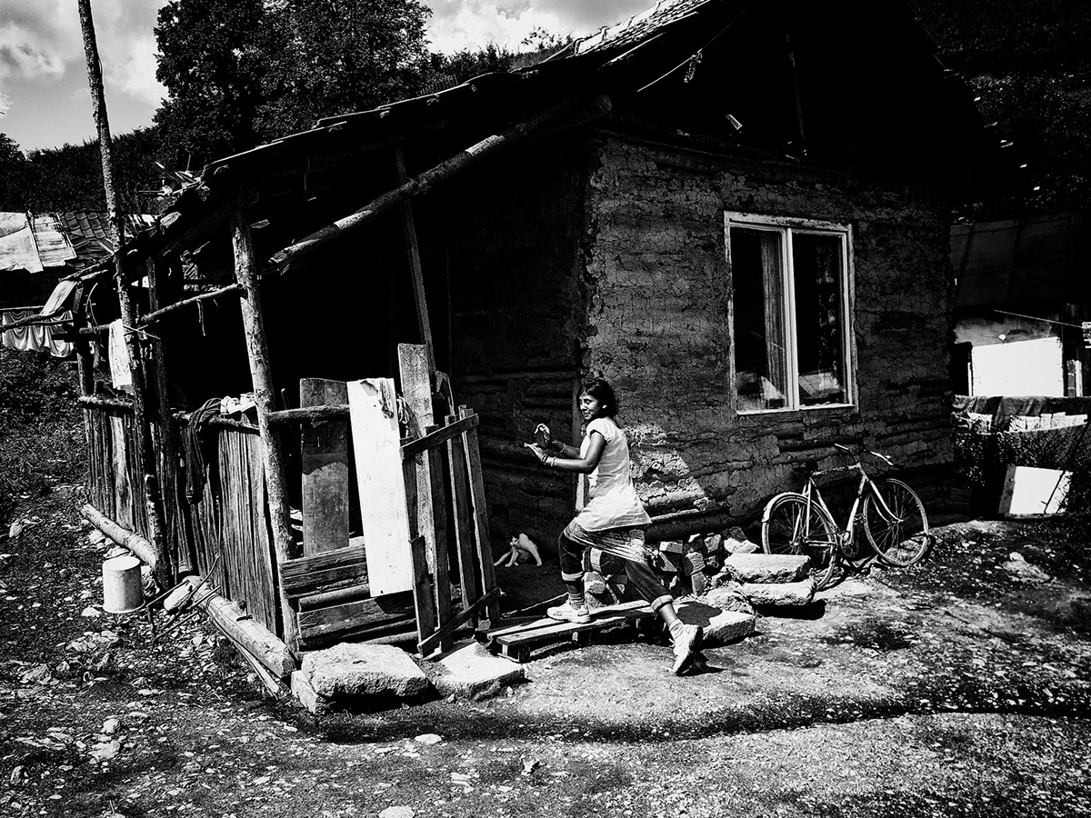 gypsy slovakia essay Documentary  child woman man settlement Minority