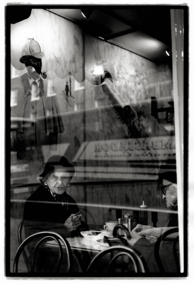 London breakfast thames black and white reportage editorial delicious