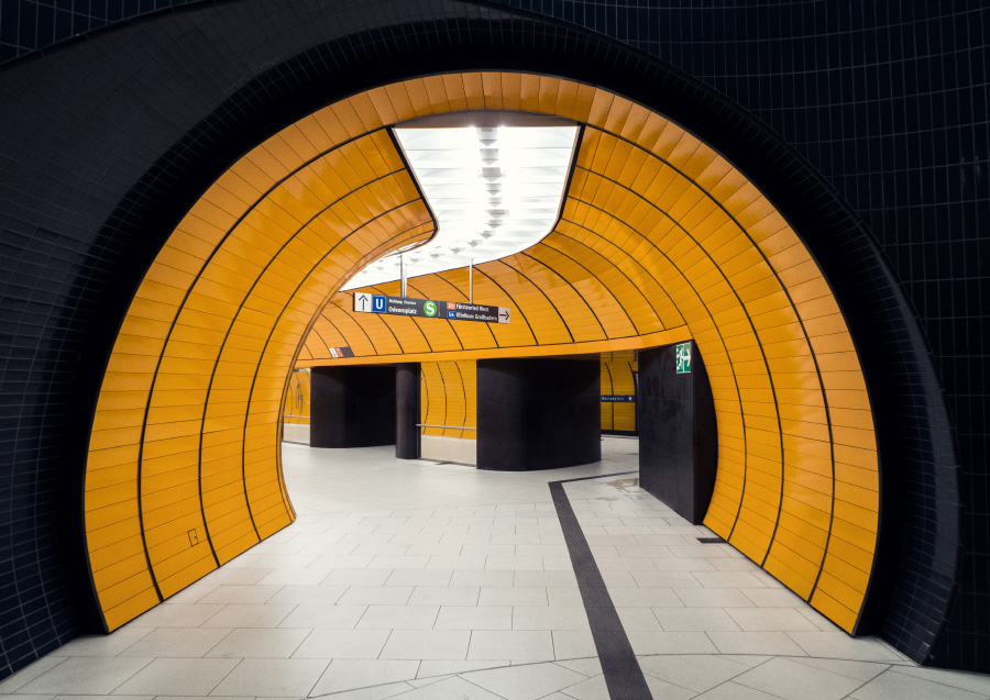 Canon Photography  subway Freelance metro munich underground Ubahn