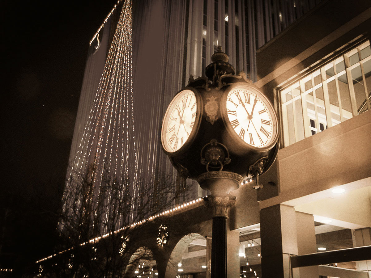 clock clocktower peter pan Photography  digital photography  Christmas London Mission Inn