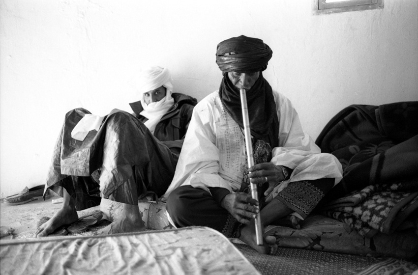 sahara rock desert Sahel blues touareg tuareg tinariwen Bombino mali niger Algeria libya Mauritania