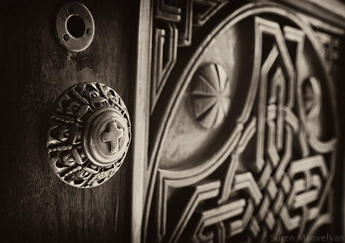 aged Ancient antique background bolts carving close-up closed decor decoration dirty door doorknob doorway east engraving entering Entrance Exit gate grunge handle house iron key keyhole knob knock lock metal middle mystery nail obsolete old old-fashioned Orient oriental ornament ornamental pattern retro-styled rusty security texture vintage wood wooden