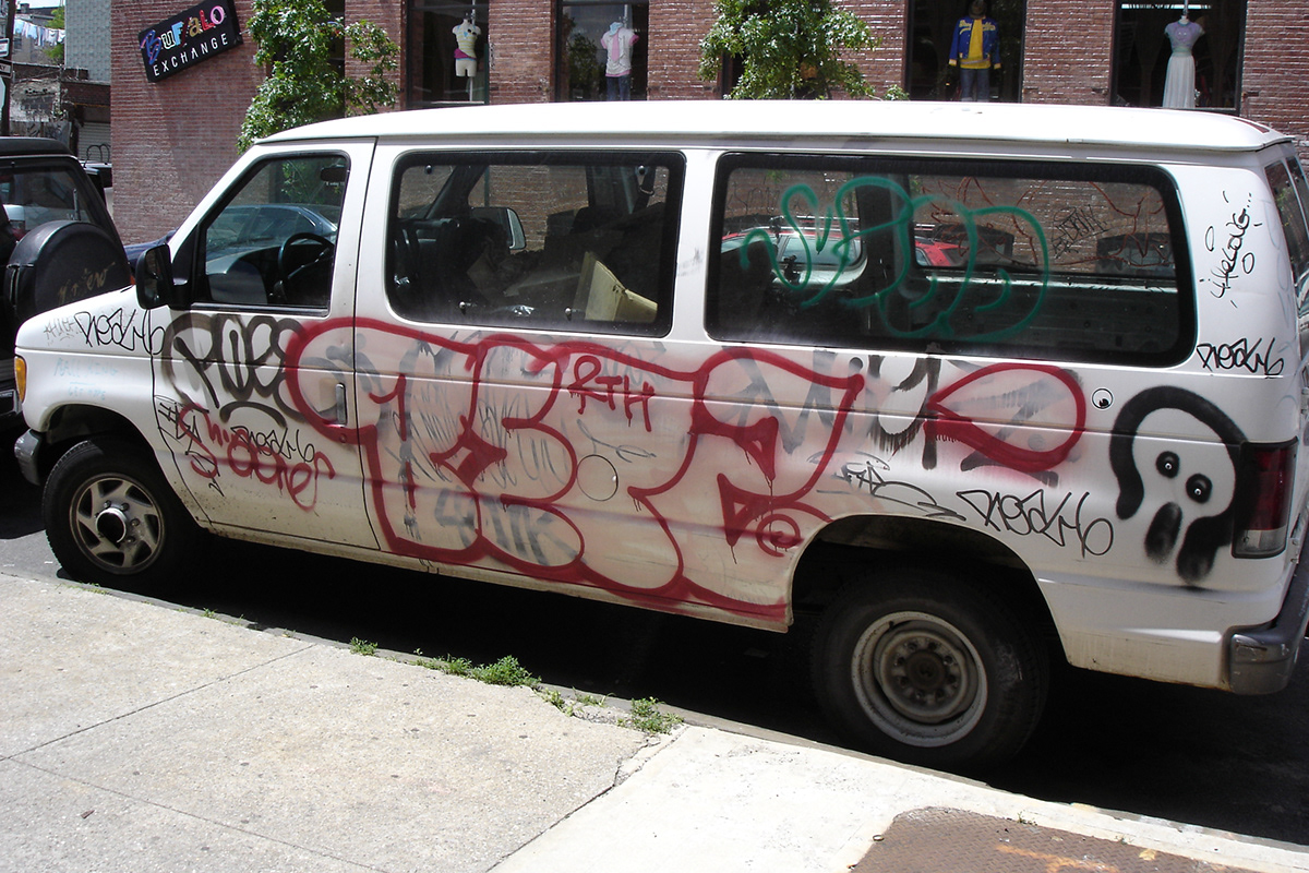 city Vans grafiitti