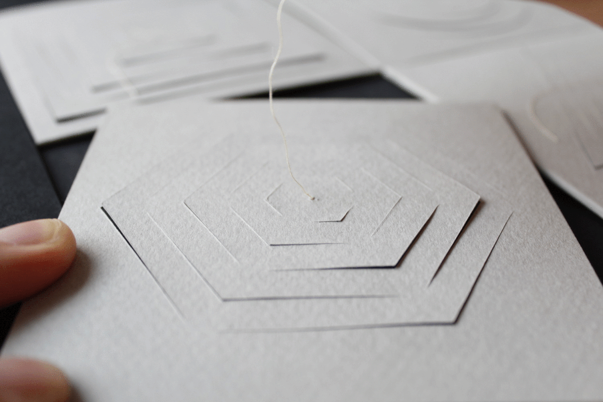 paper cut string 3D 2D manipulation pull interactive Packaging geometric