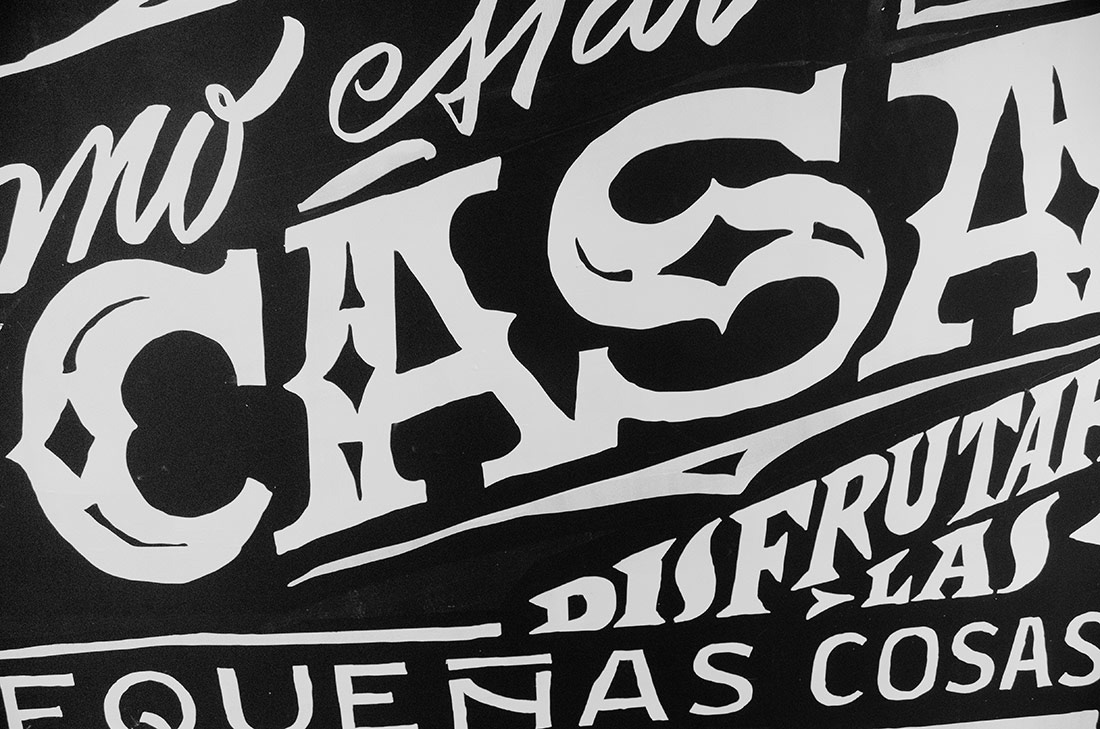 caligrafia Mural letras letters ink White lettering type palabras paint phrases words family kitchen