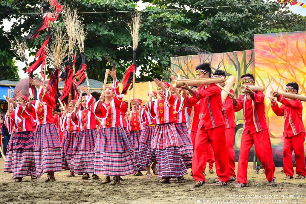festival iloilo hinilawod Western Visayas culture philippines itsmorefuninthephilippines2017 Panay Bukidnon