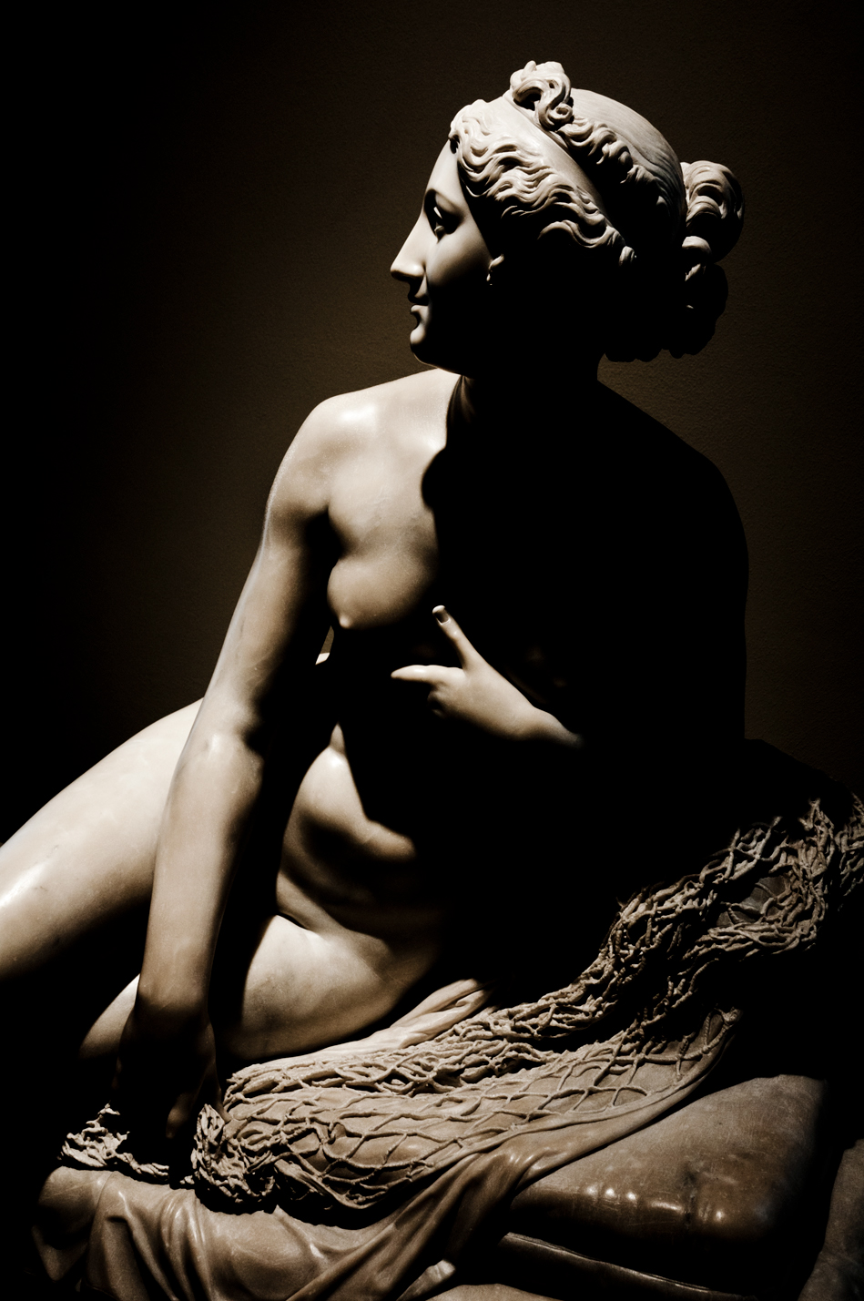 gam milan museum art statue Italy milano art galley
