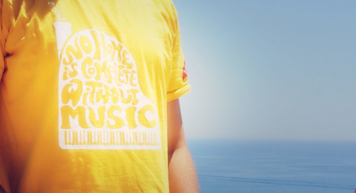 sand beach Valletta Joseph Calleja IRA losco t-shirts Isle of MTV commercial advert air malta Airmalta type
