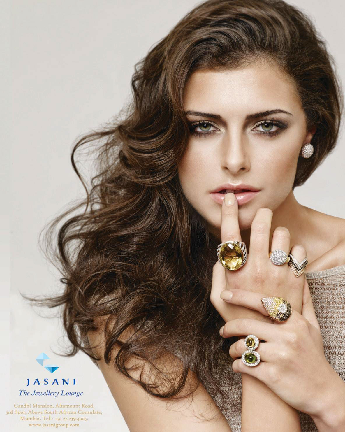 Jewellery jewlery India stones diamonds beauty campaign 20`s indian bridal