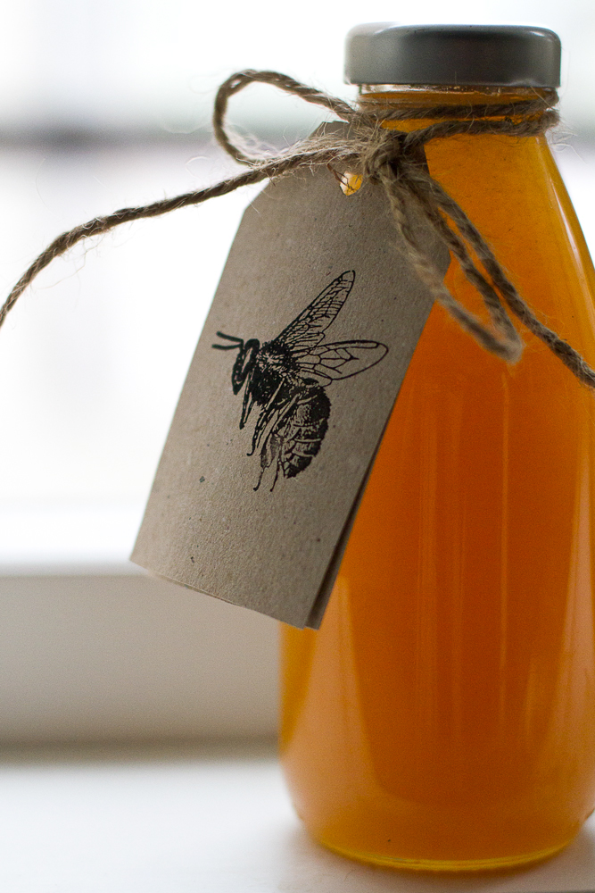 honey Label jar minimal natural