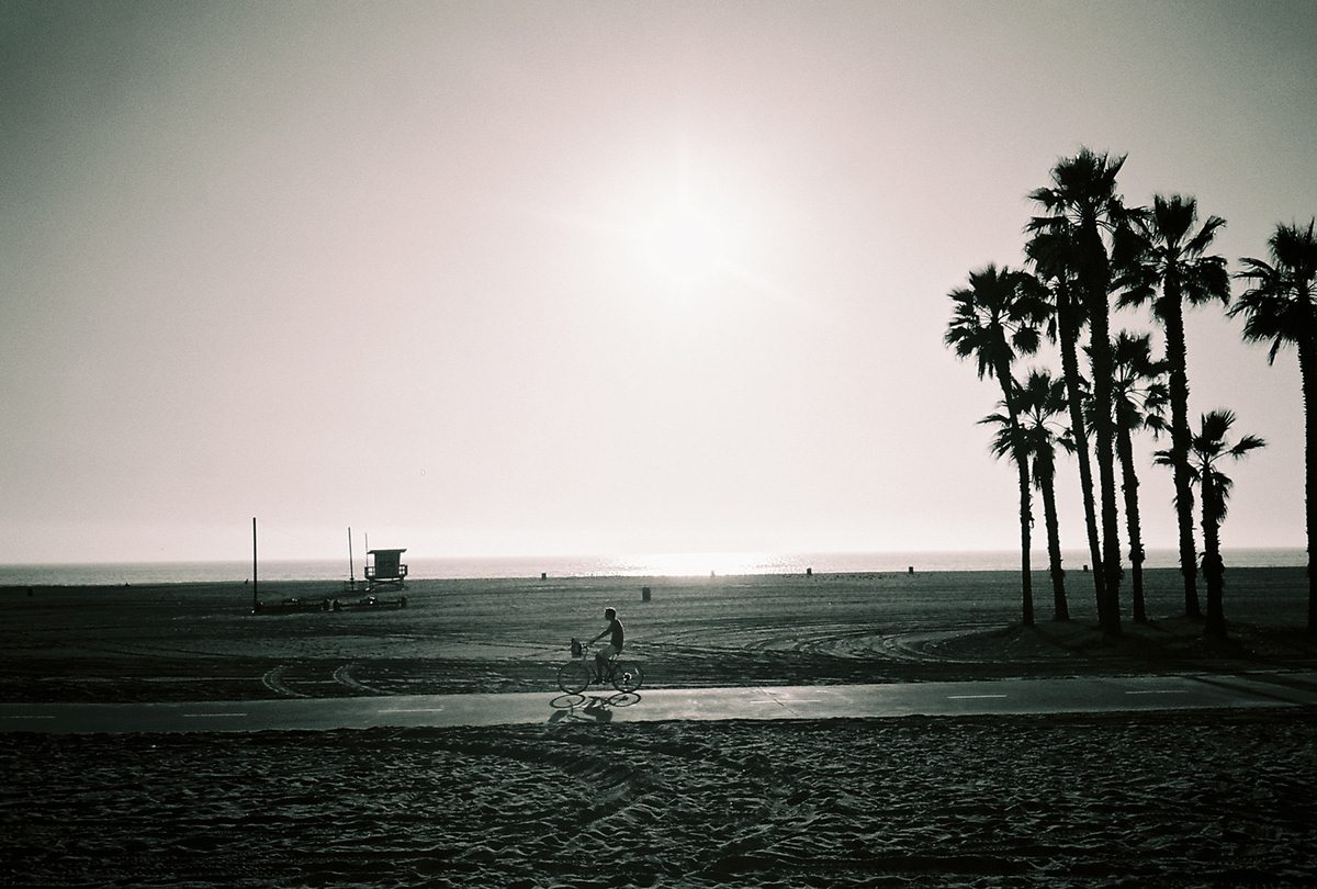 Travel Los Angeles la santa barbara SB beach Ocean pacific b&w analog