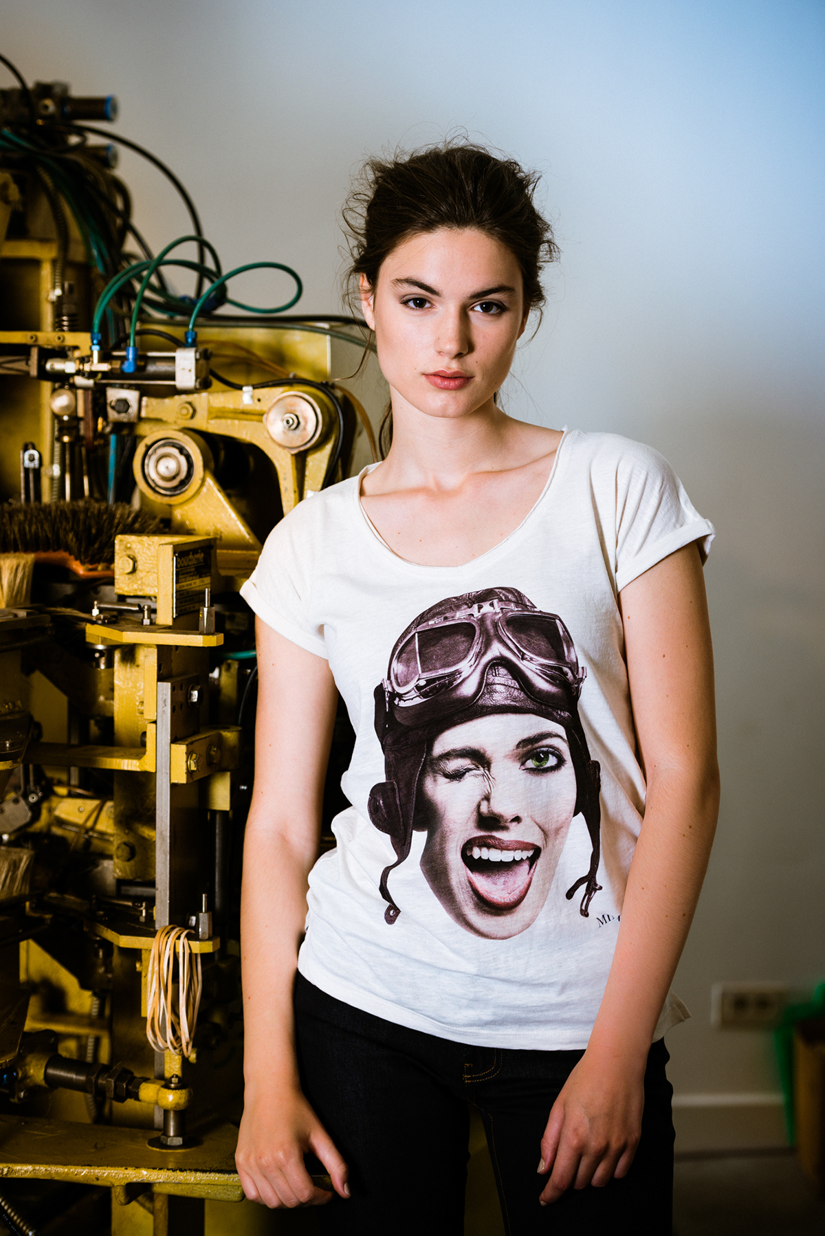 belgium Eperon d'Or fasion Photography  Roeselare studio mimoire tshirt