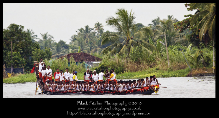snake boat race alleppey kerala India Vallm kali harvest festival onam