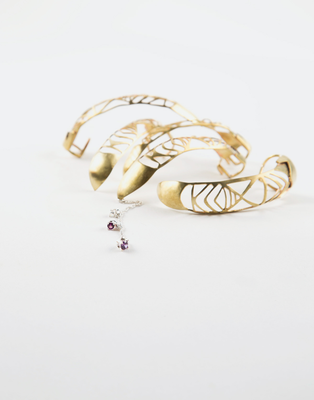 exaggerated beauty fabrication jewelry art jewelry product metal