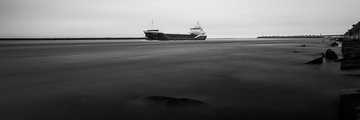 black & white ship vessel