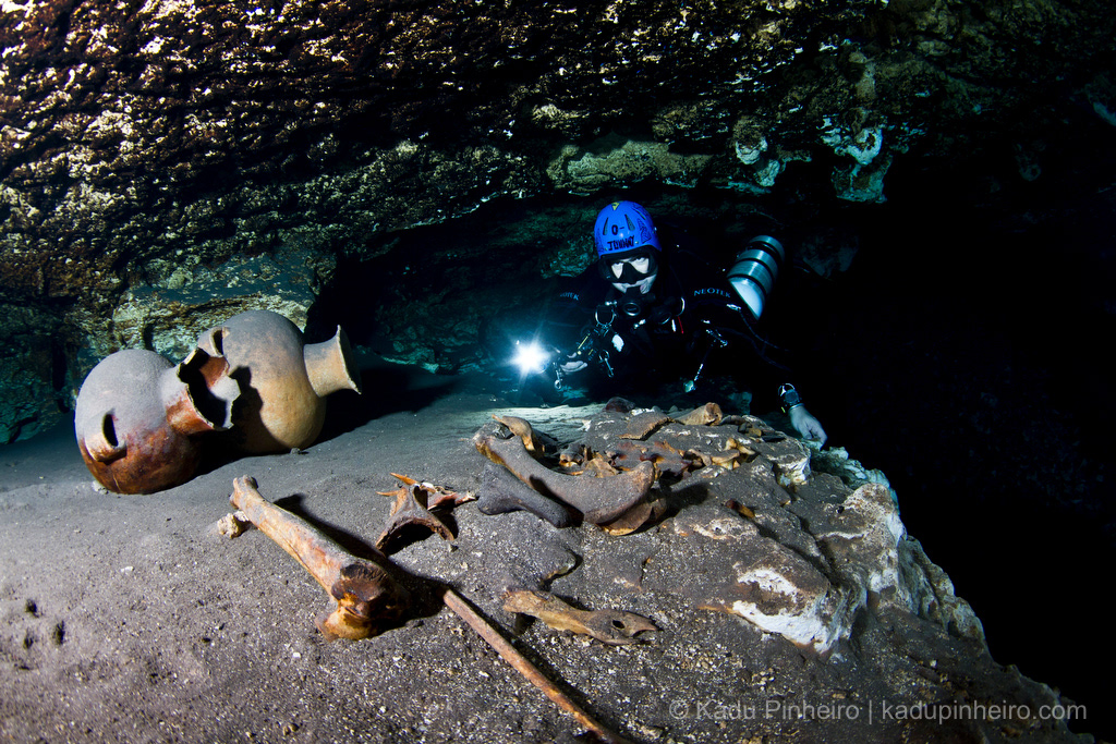 cave diving  cenotes