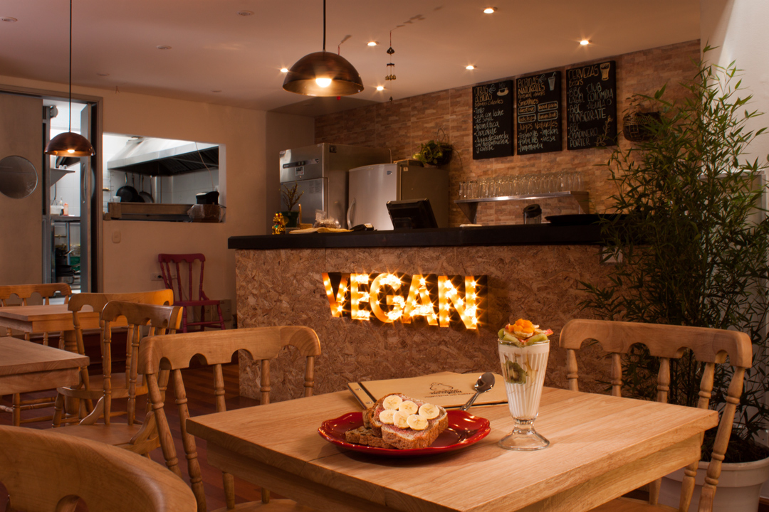 Food  vegan restaurant caballete y berenjena Advertising  vegan food Vegano Comida Vegana architecture comida