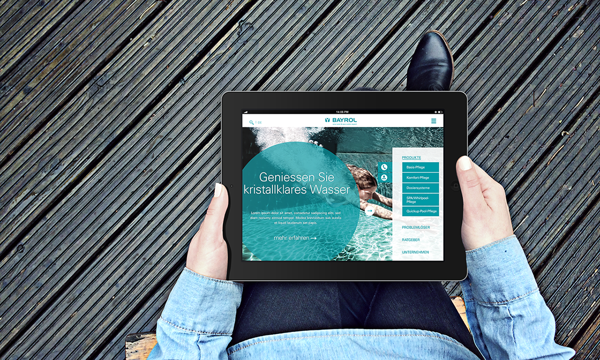 Responsive parallax mobile interactive swimming pool lifestyle