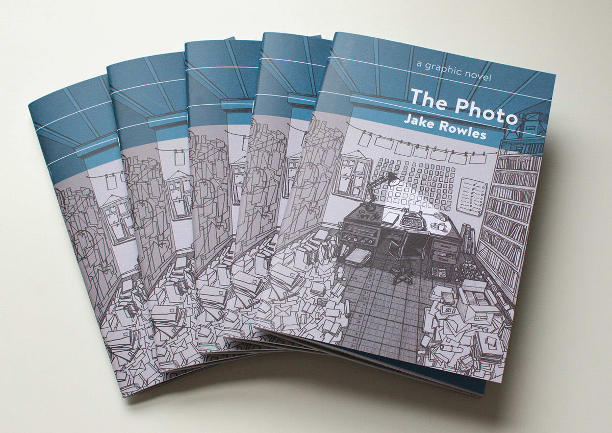 book comic Zine  Graphic Novel story narrative thriller the photo mystery 1970's art publish self publish colour sequence
