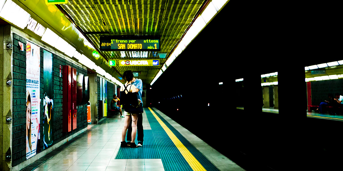milan subway Meet Love