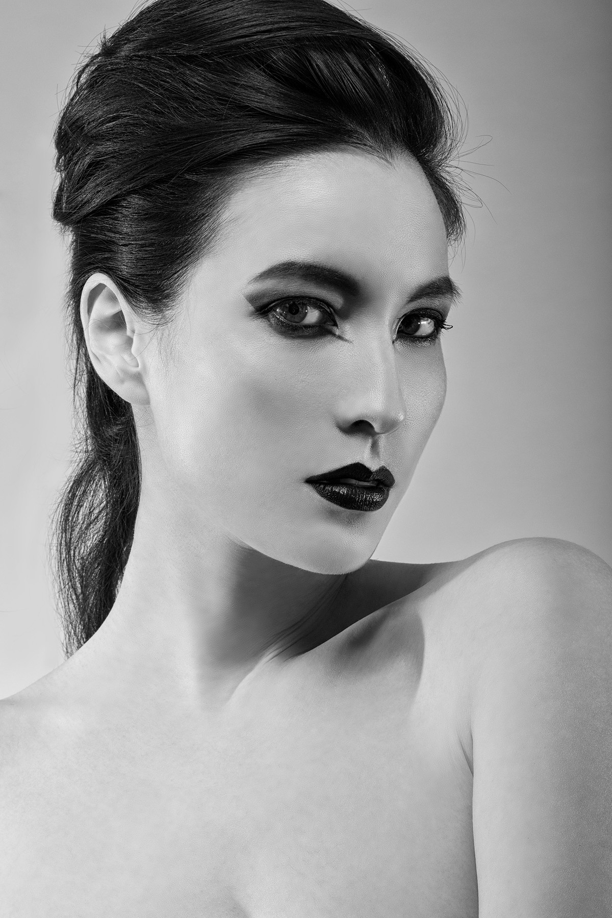 natacha meunier beauty hair girl editorial model makeup toni & guy monochrome black & white Classic French chinese eurasian