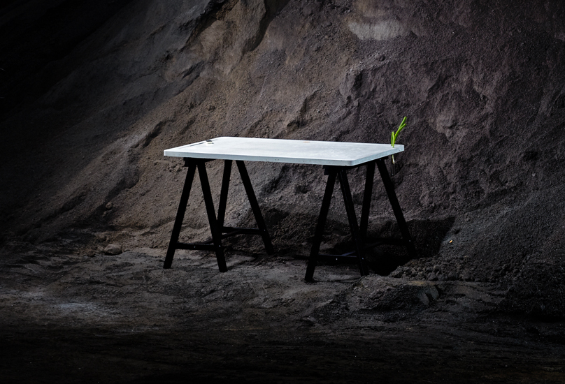 concrete table Concretetable desk Concretedesk design Bificrew White Whiteconcrete krink handcraft