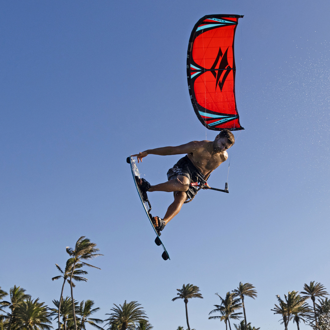 Kite kiteboarding Kitesurfing Naish