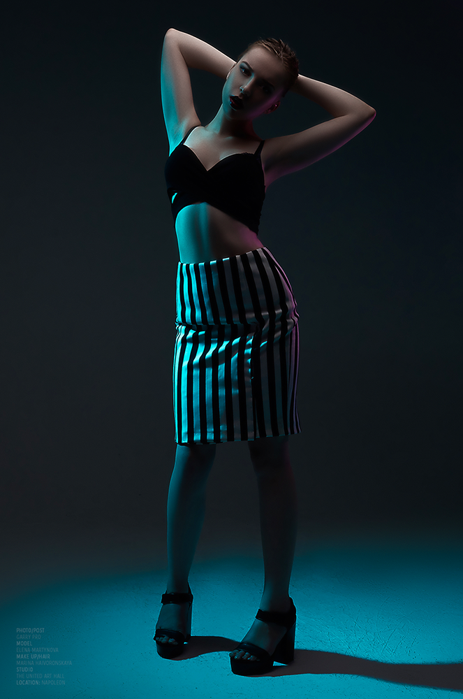 Garry garrypro garryphoto gels color colorgels girl model studio shooting colorflash