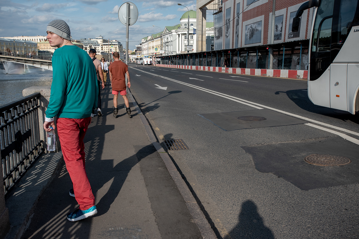 Moscow Russia streetphotography Nikon nikon d750 Street kardopoltcev peoples stadt city