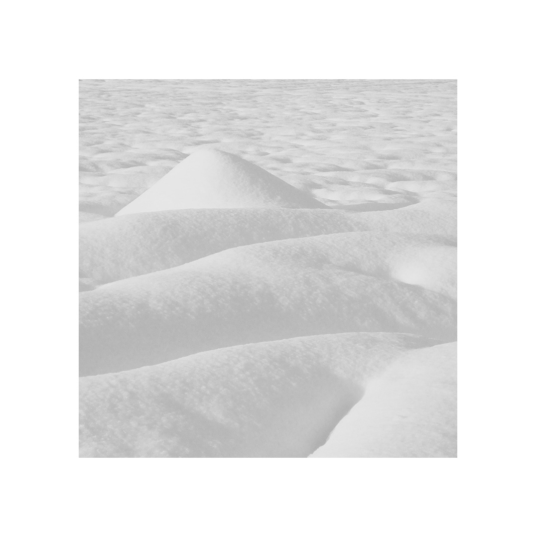 minimal snow minimal white minimalist photography monotone Neve pure white snow scene white on white white theme WHITE VOLUMES