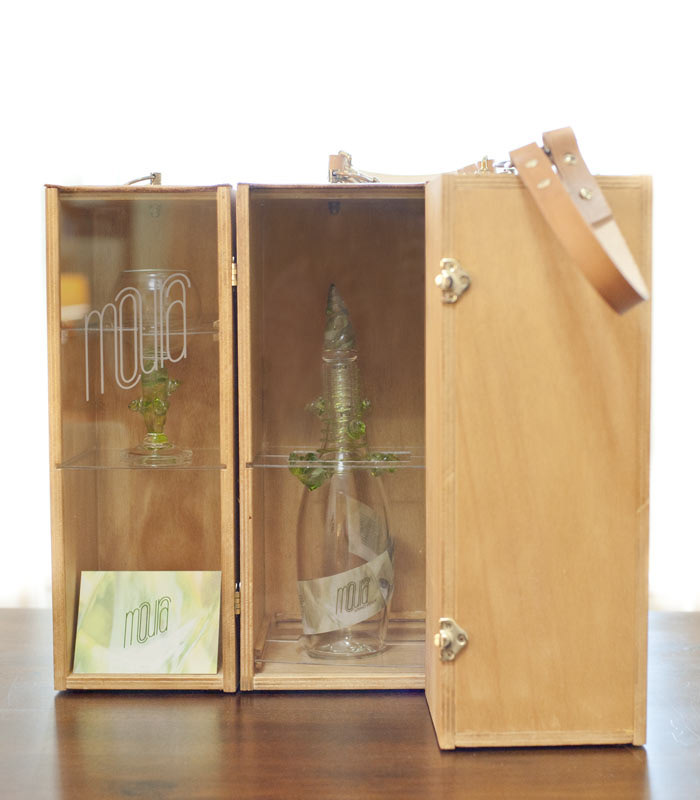wine Portugal vinho verde wood box bottle glasses corkscrew
