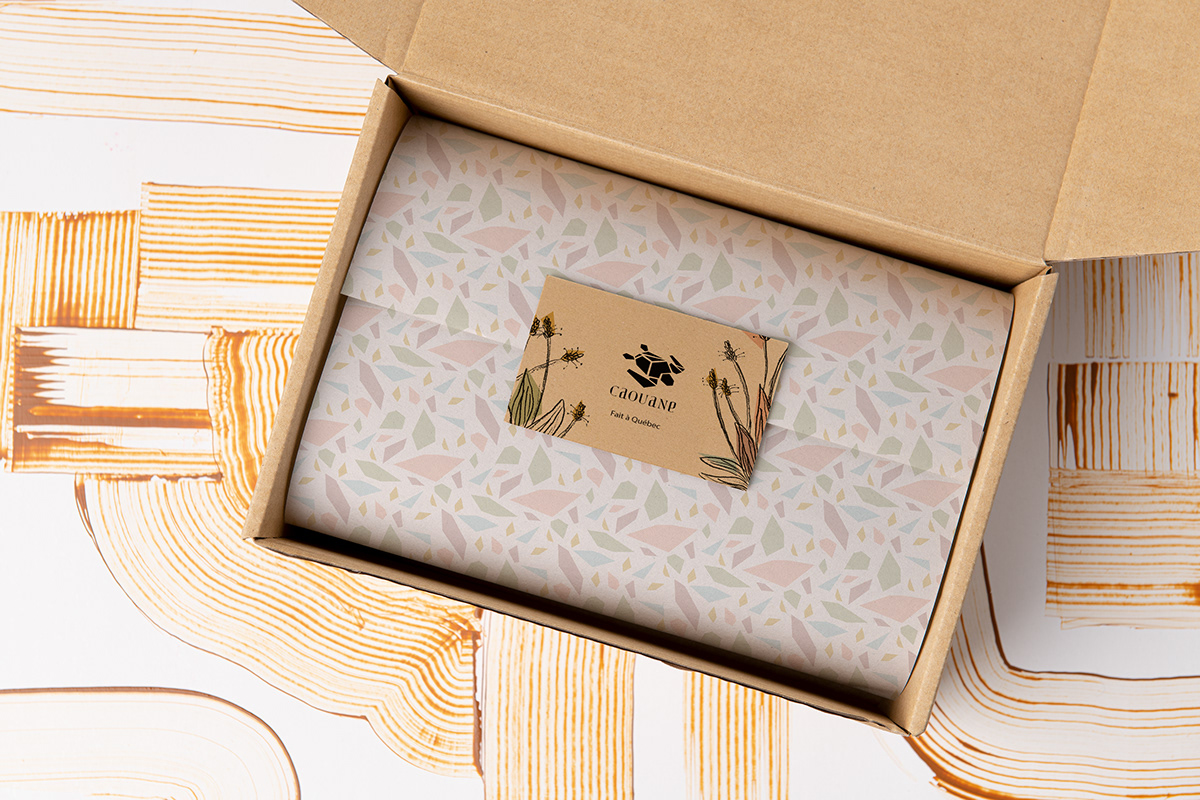 design d'emballage design graphique étiquettes graphisme identité visuelle Mockup package Packaging packaging design soap packaging