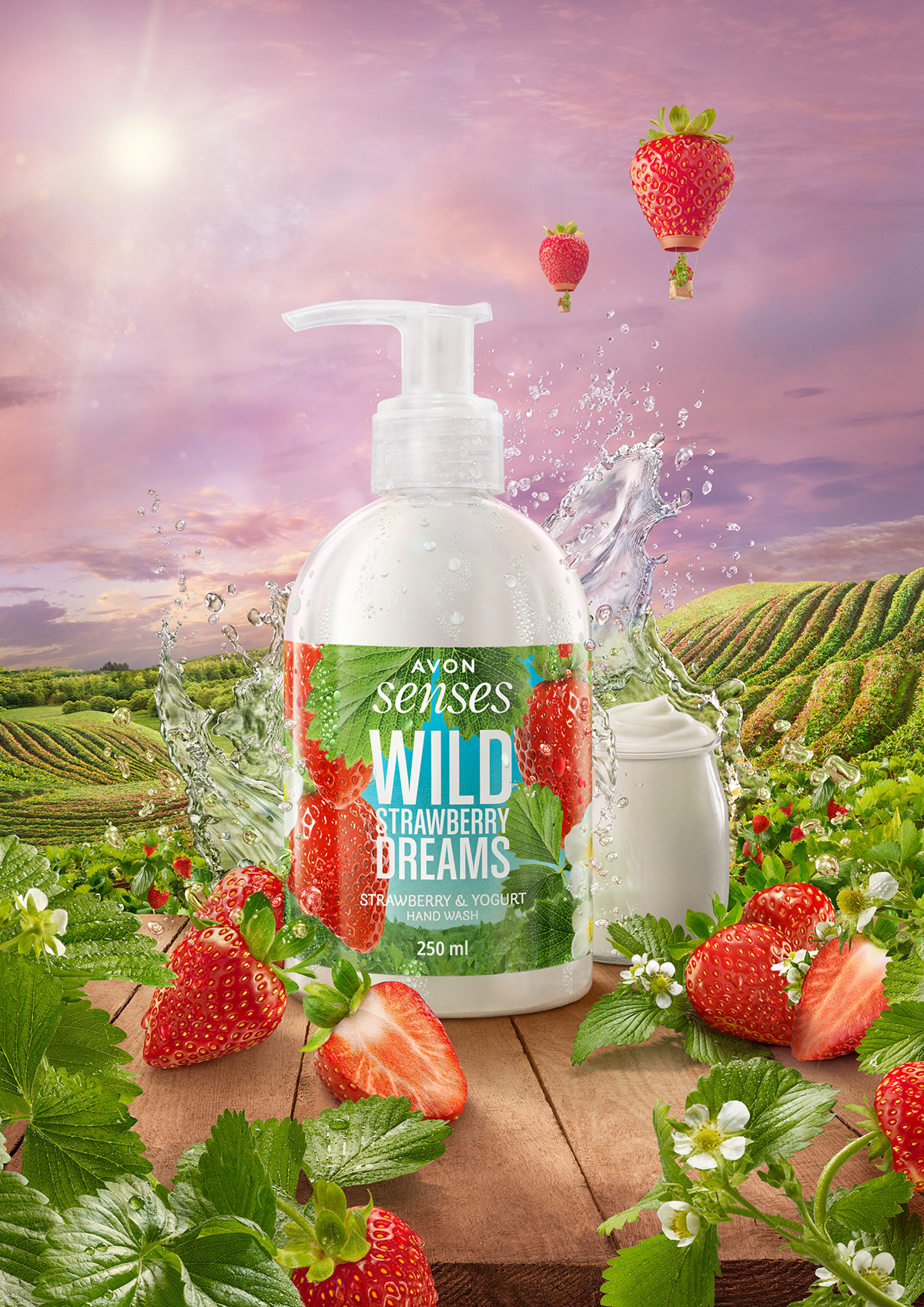Avon beauty Cosmetic cream fresh green red splash strawberry