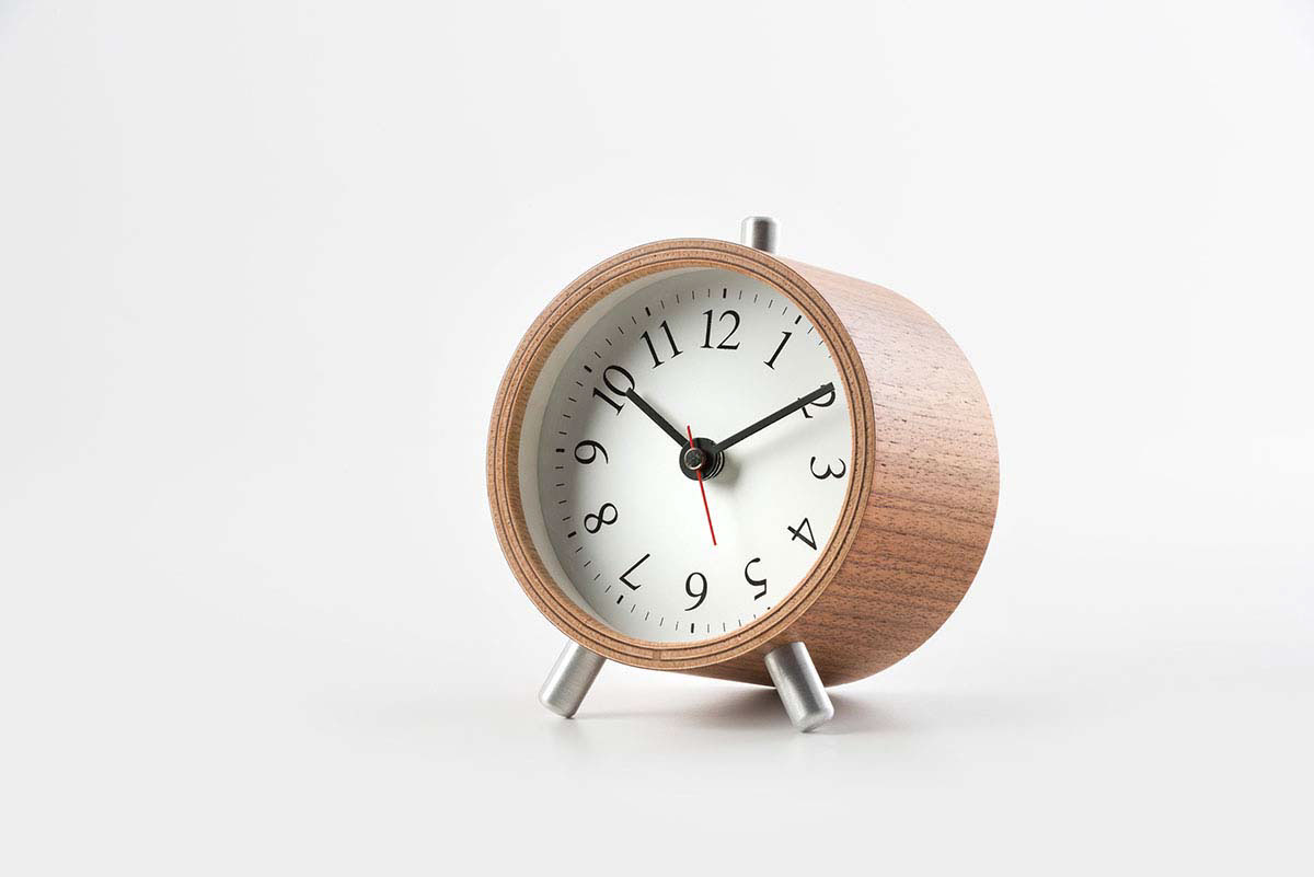 Adobe Portfolio brogliato Traverso clock wood normal diamantini & domeniconi