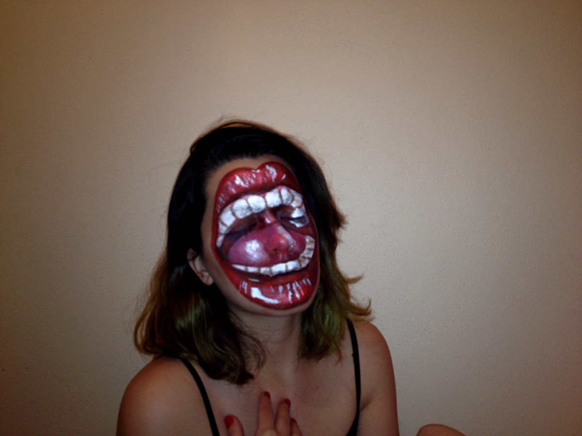 Halloween makeup face roy lichtenstein Pop Art skull dots pattern texture zombie dark comic Skullcandy joker batman