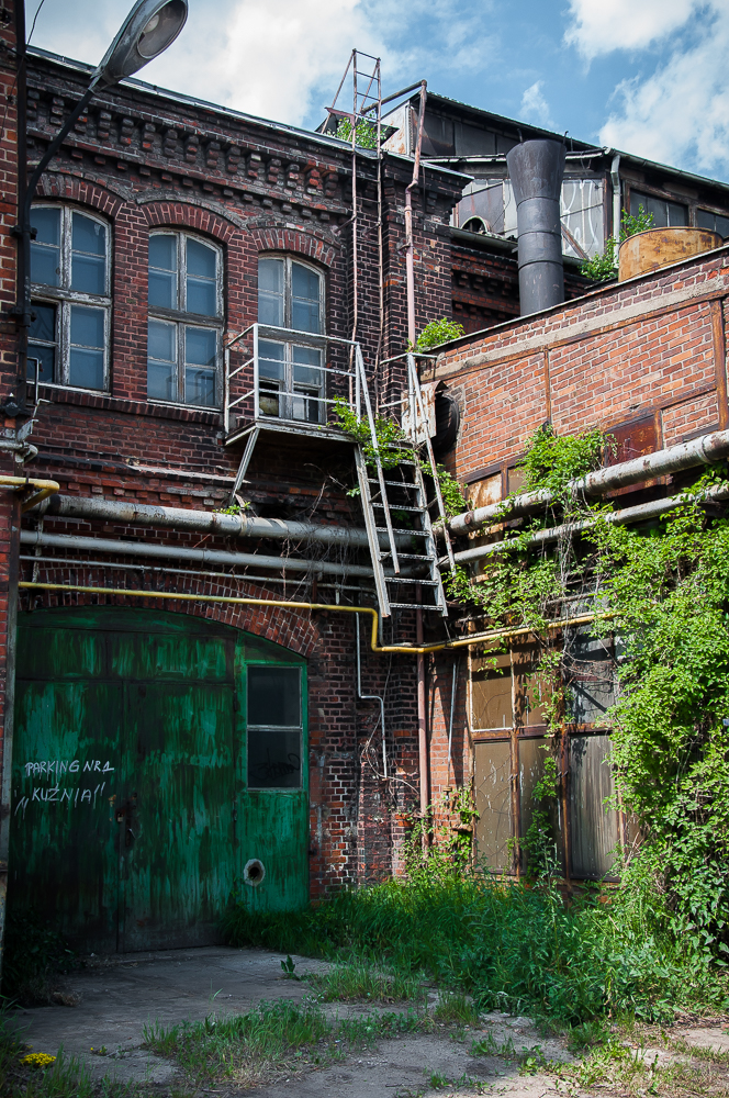 Gdansk shipyard poland oblivion Memory Urban derelict abandoned Solidarnosc Solidarity