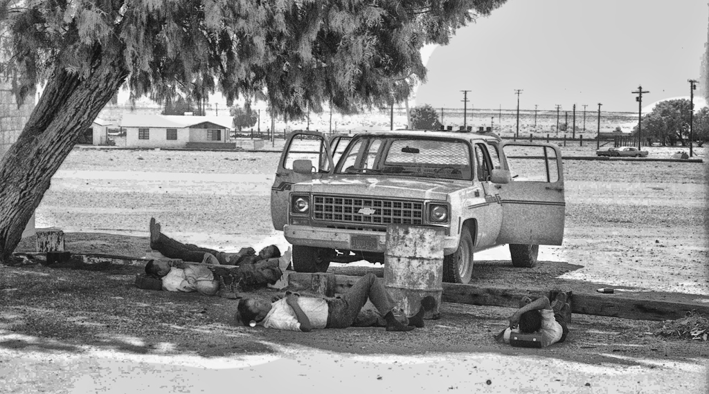 Amboy documentery fine art desert ghost town photo illustration  old people calafornia Photography  portrait portrait photograpgy old towns