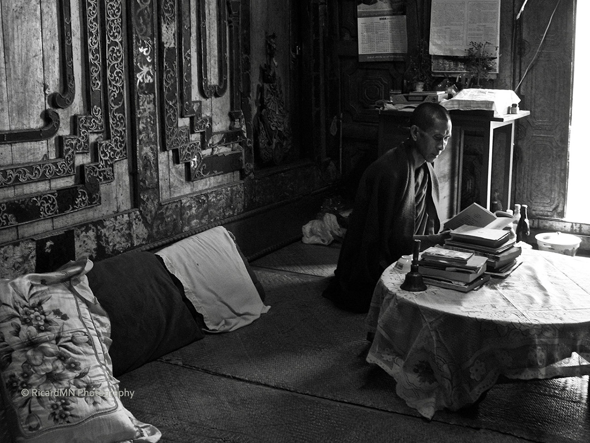 burma burmese myanmar bw ricardmn ricardmn photography buddhism people asia