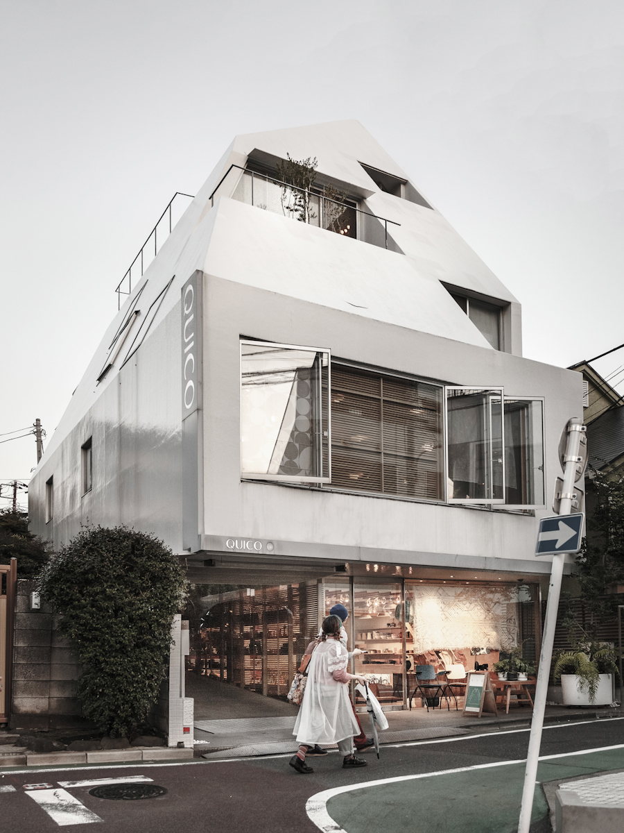 Adobe Portfolio Quico Kazunari Sakamoto Shibuya tokyo architect rasmus Hjortshøj japan Coast