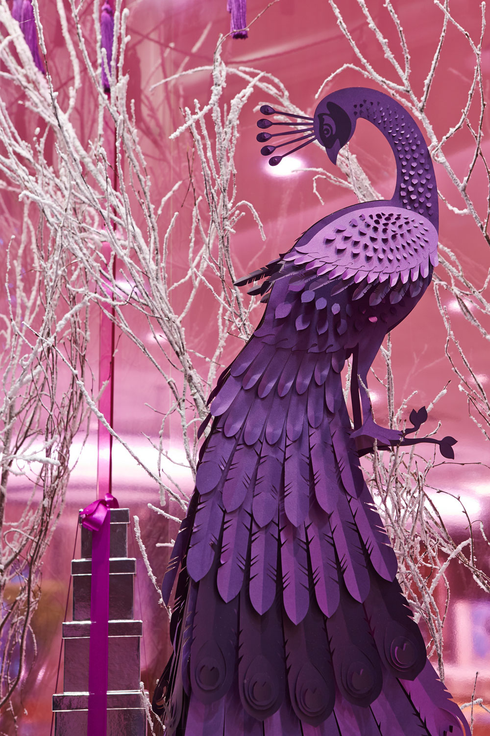 Jewellery Mappin & Webb paper birds Window Display Christmas Visual Merchandising heron peacock falcon