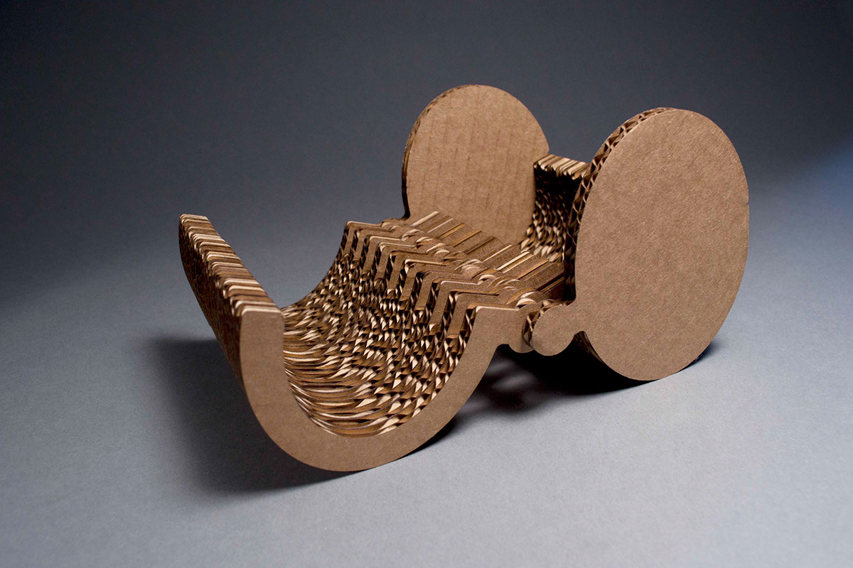 Kidrobot vinyl toy cardboard Frank Gehry easy edges