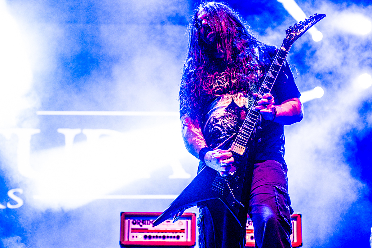 Sepultura metal thrash Heavy guitar Brasil concert live music