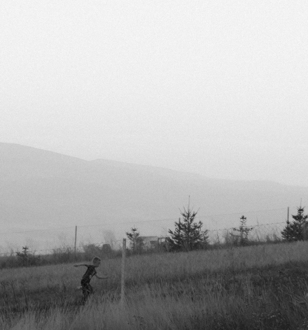 Outdoor Landscape Photography  hills Black&white