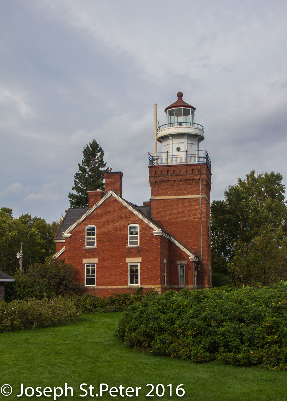 Lighthouse. Photography  landscapes architecture Lake Superior great lakes minnesota Wisconsin Michigan